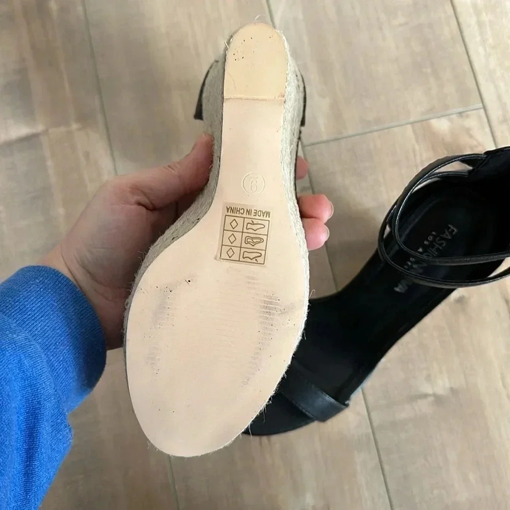 NEW Fashion Nova Never Alone Wedge in Black Strappy Sz 9